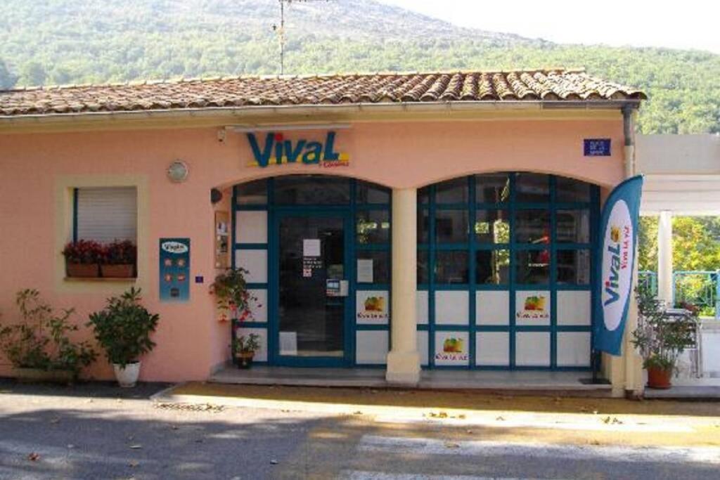 Bouyon Joli Studio Entre Mer Et Montagne Proche De Nice מראה חיצוני תמונה