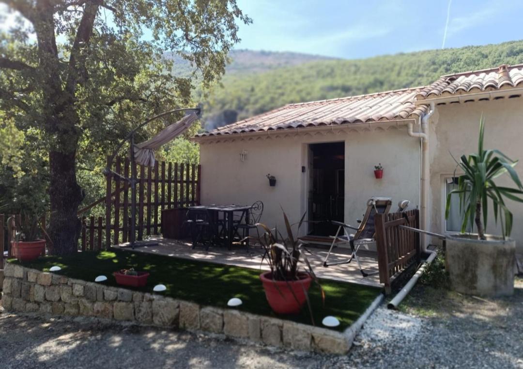 Bouyon Joli Studio Entre Mer Et Montagne Proche De Nice מראה חיצוני תמונה